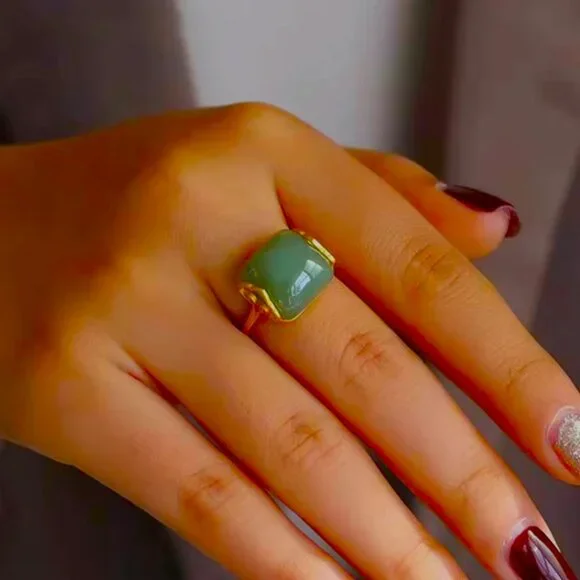 NEW Dark Jade Green Stone Brushed Gold Ring OS Adjustable - Picture 4 of 4